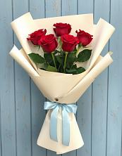 Букет Классика чувств в Красный Профинтерн