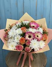 Букет цветов из:  Розы, Герберы и Хризантемы в Красный Профинтерн