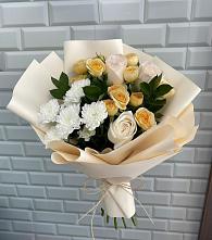 Букет цветов из:  Розы и Хризантемы #REPLACE_PRED# Красный Профинтерн