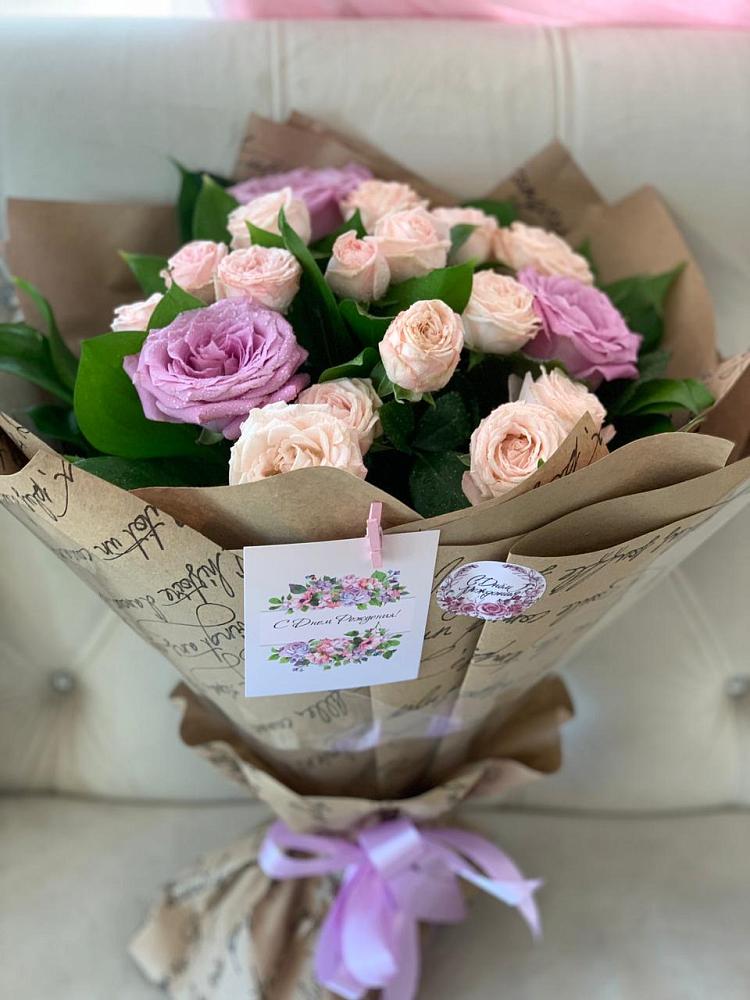 Букет цветов из: Розы в Красный Профинтерн