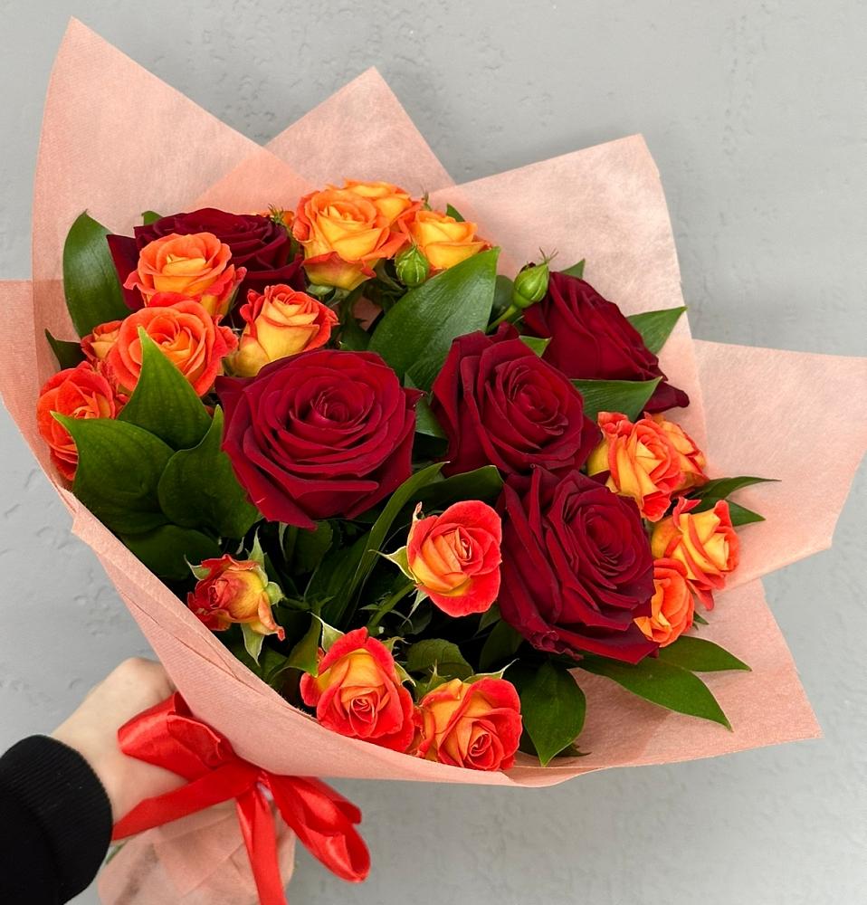 Букет Любовь и восторг в Красный Профинтерн