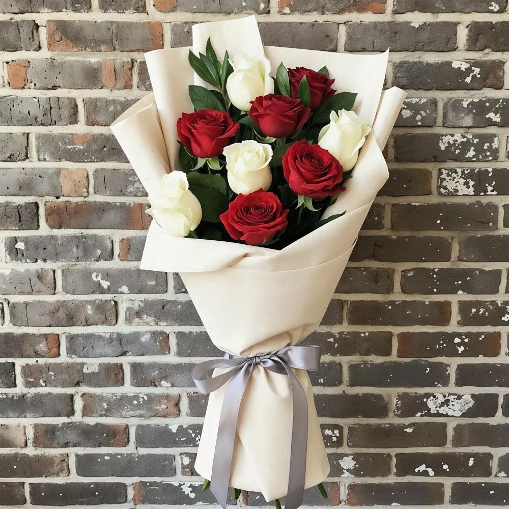 Букет цветов из: Розы в Красный Профинтерн