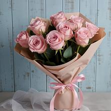 Букет цветов из:  Розы в Красный Профинтерн