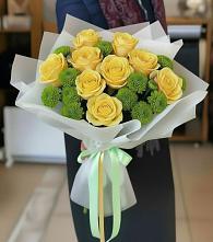 Букет цветов из:  Хризантемы и Розы #REPLACE_PRED# Красный Профинтерн