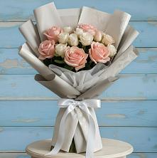 Букет цветов из:  Розы в Красный Профинтерн