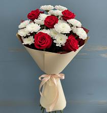 Букет цветов из:  Розы и Хризантемы в Красный Профинтерн