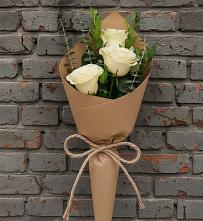Букет цветов из:  Розы в Красный Профинтерн
