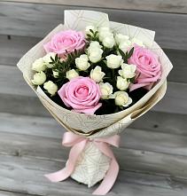 Букет цветов из:  Розы #REPLACE_PRED# Красный Профинтерн