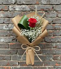 Букет цветов из:  Розы в Красный Профинтерн