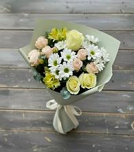 Букет цветов из:  Альстромерии, Розы и Хризантемы в Красный Профинтерн