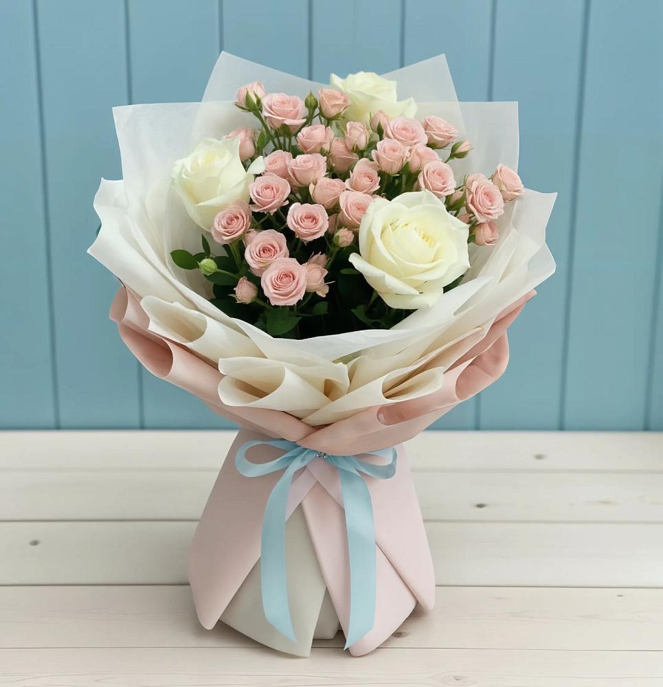 Букет цветов из: Розы в Красный Профинтерн